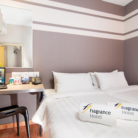 Fragrance Hotel - Kovan Singapore Exterior photo