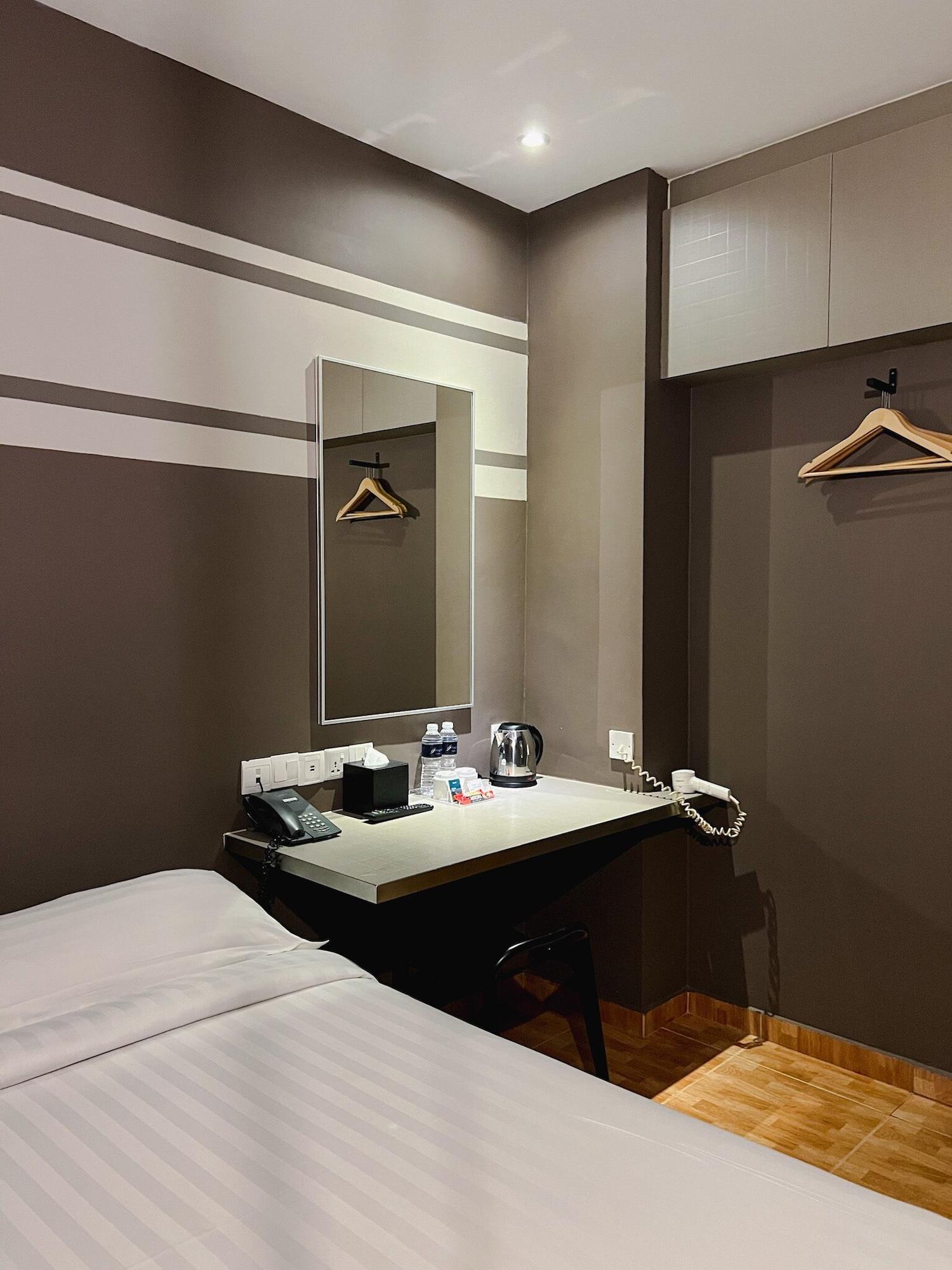 Fragrance Hotel - Kovan Singapore Exterior photo