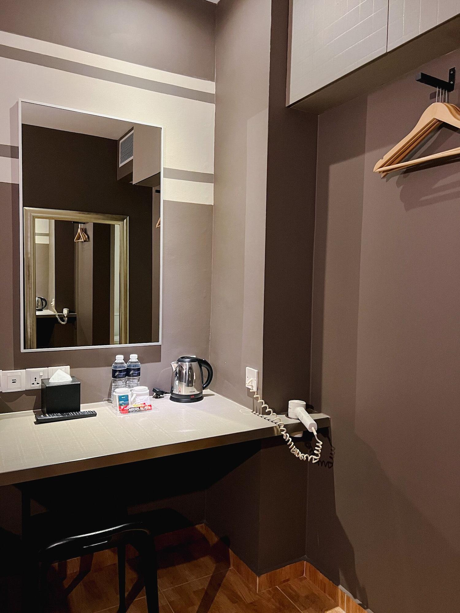 Fragrance Hotel - Kovan Singapore Exterior photo