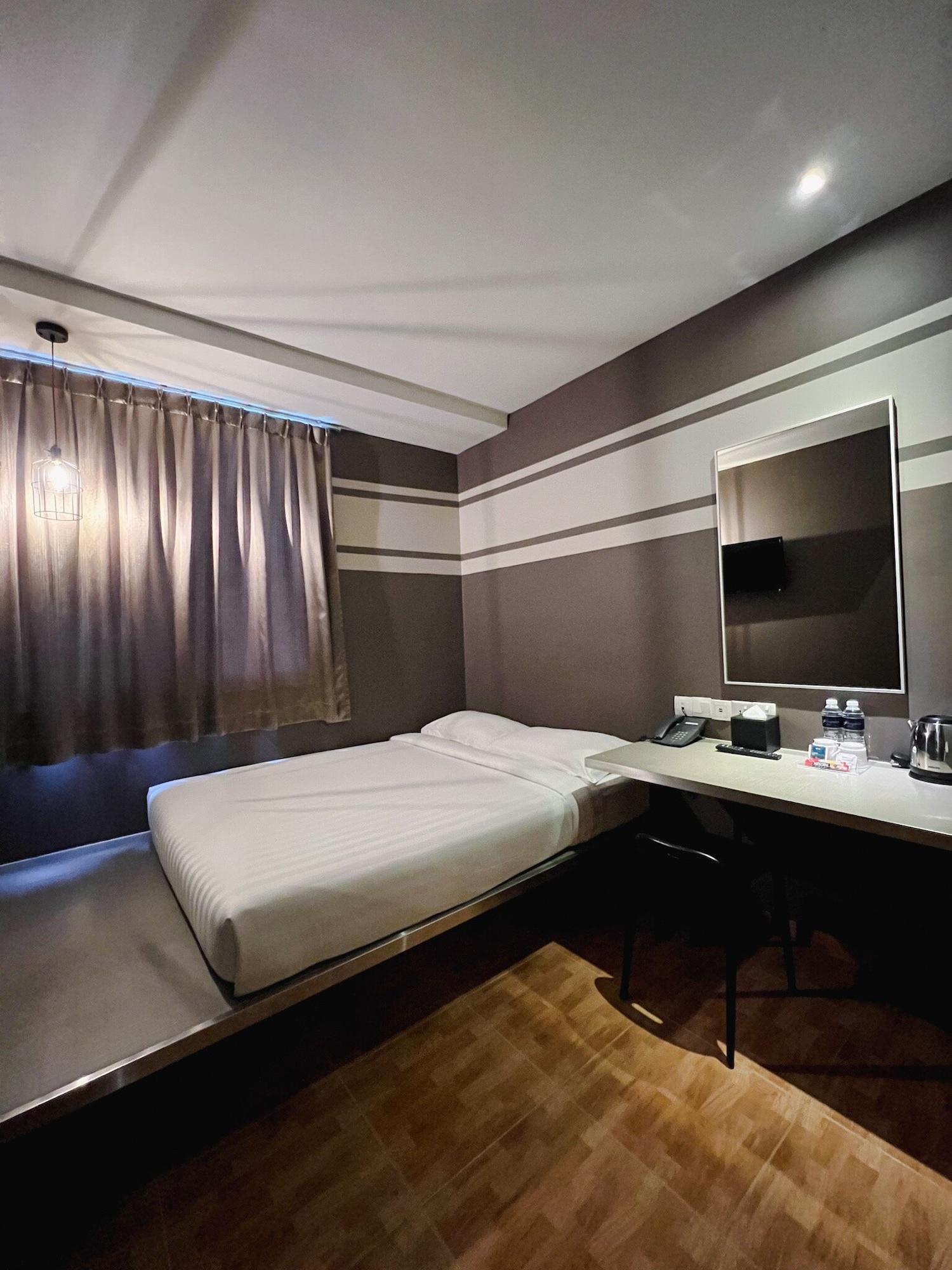 Fragrance Hotel - Kovan Singapore Exterior photo