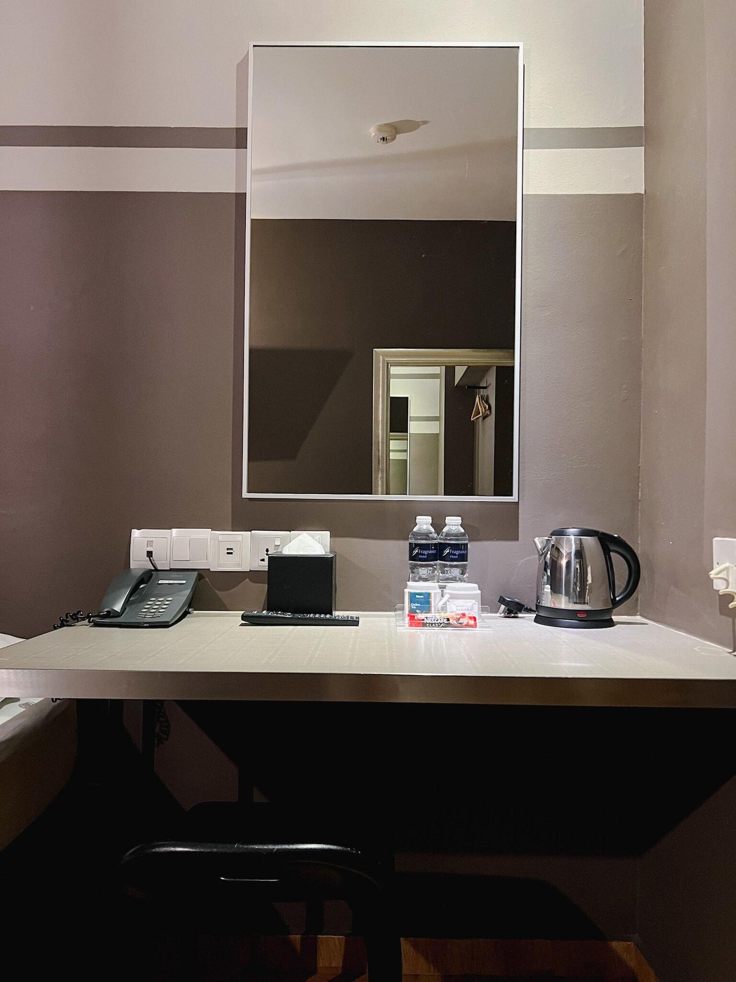 Fragrance Hotel - Kovan Singapore Exterior photo