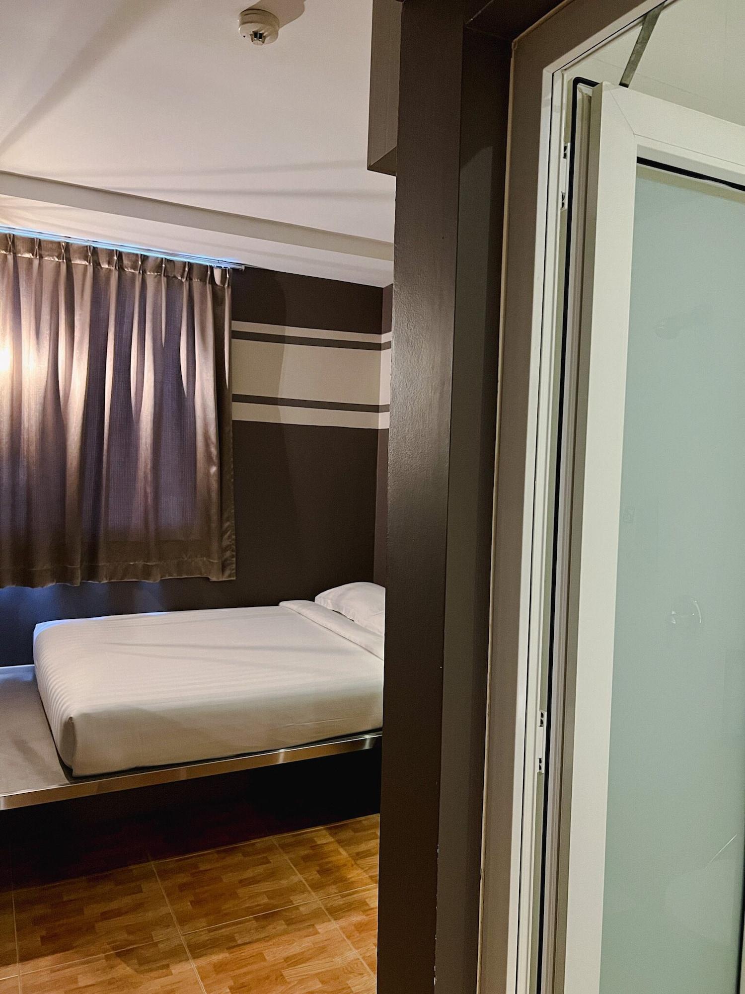 Fragrance Hotel - Kovan Singapore Exterior photo