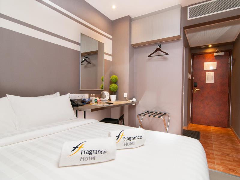 Fragrance Hotel - Kovan Singapore Exterior photo
