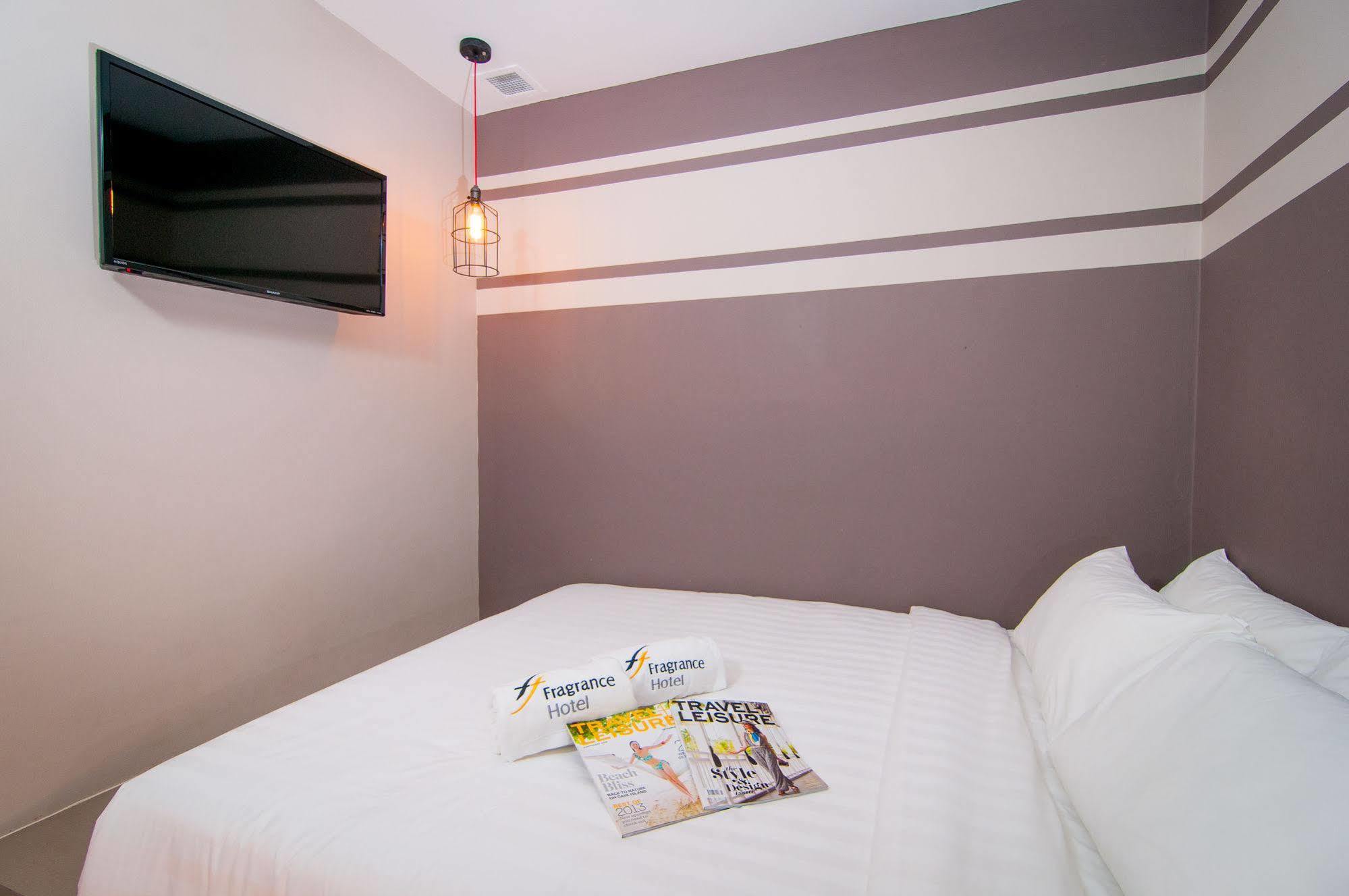 Fragrance Hotel - Kovan Singapore Exterior photo