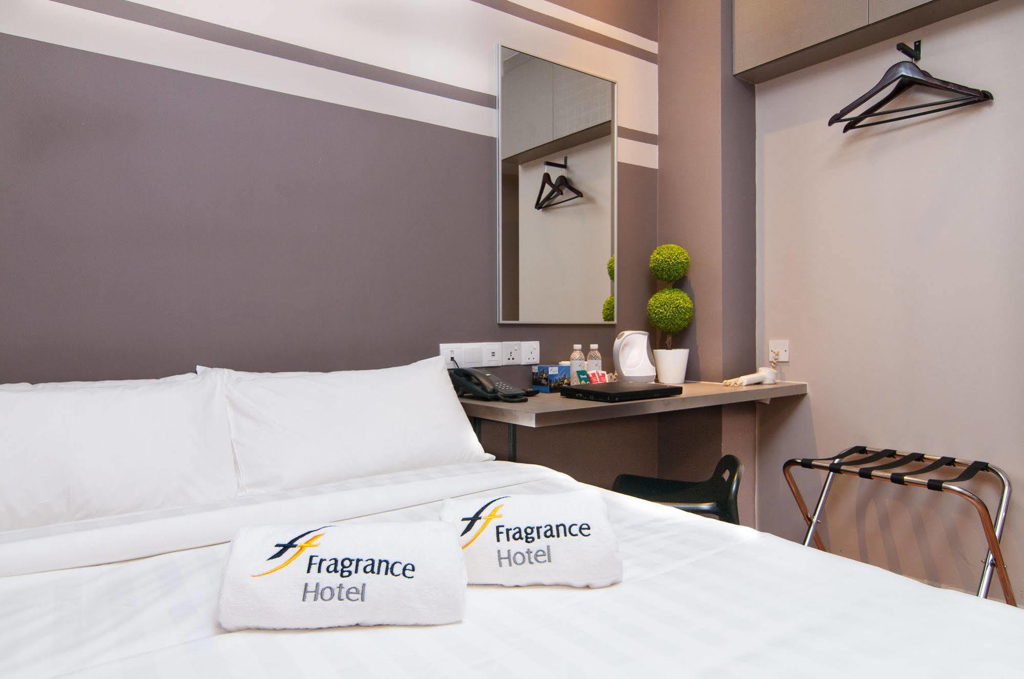 Fragrance Hotel - Kovan Singapore Exterior photo